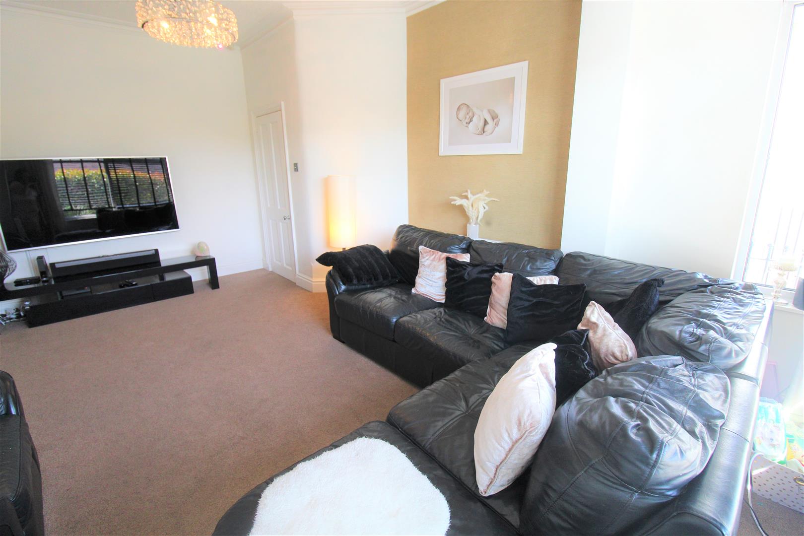 Newford Crescent, Milton, Stoke-On-Trent